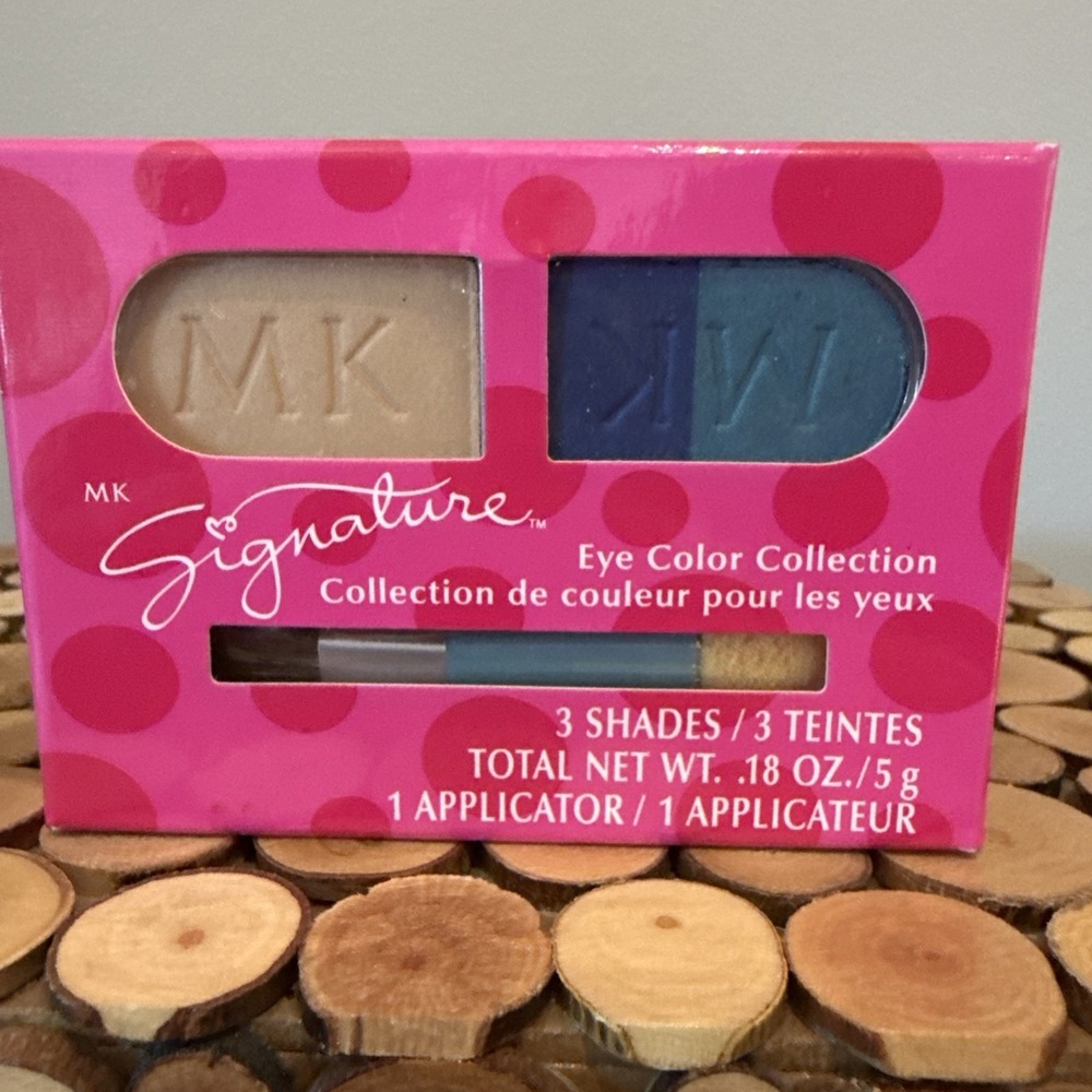 MARY KAY SIGNATURE EYE COLOR‎ COLLECTION 3 SHADES SKY BLUES 280300 NEW IN BOX